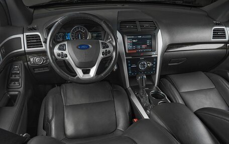 Ford Explorer V рестайлинг, 2011 год, 1 799 000 рублей, 8 фотография