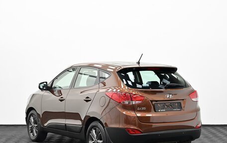Hyundai ix35 I рестайлинг, 2014 год, 1 045 000 рублей, 4 фотография