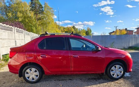 Renault Logan II, 2015 год, 660 000 рублей, 6 фотография