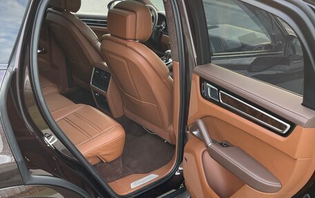 Porsche Cayenne III, 2020 год, 10 000 000 рублей, 23 фотография