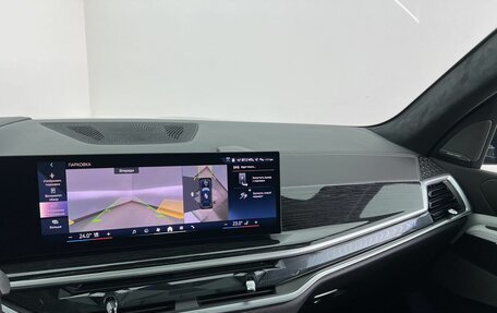BMW X7, 2025 год, 13 300 000 рублей, 18 фотография