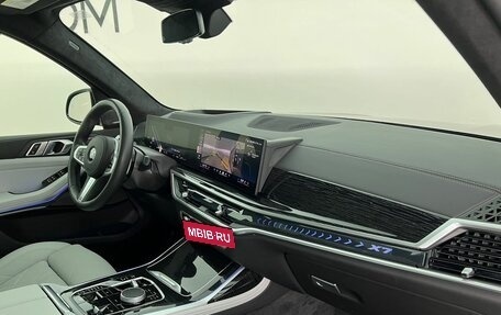 BMW X7, 2025 год, 13 300 000 рублей, 14 фотография