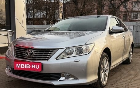 Toyota Camry, 2011 год, 1 379 000 рублей, 4 фотография