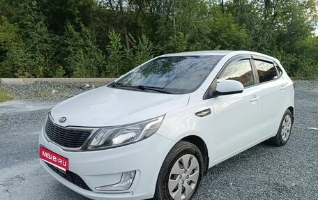 KIA Rio III рестайлинг, 2013 год, 710 000 рублей, 1 фотография