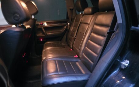 Volkswagen Touareg III, 2006 год, 950 000 рублей, 16 фотография