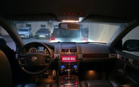 Volkswagen Touareg III, 2006 год, 950 000 рублей, 11 фотография