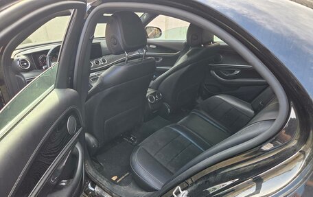 Mercedes-Benz E-Класс, 2019 год, 2 760 000 рублей, 8 фотография