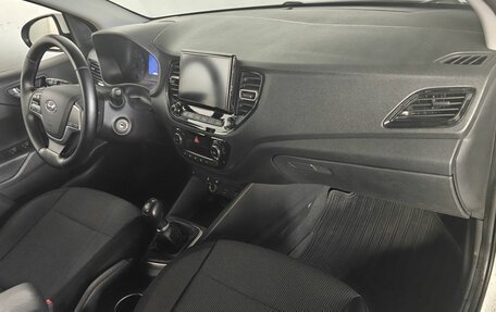 Hyundai Solaris II рестайлинг, 2020 год, 1 156 000 рублей, 10 фотография