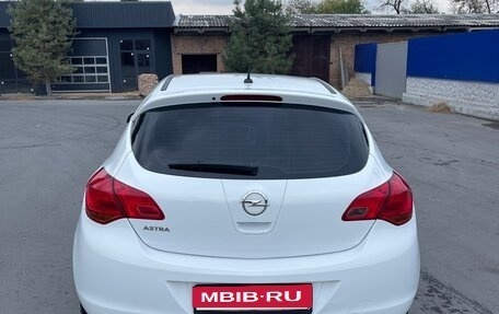 Opel Astra J, 2011 год, 1 090 000 рублей, 6 фотография