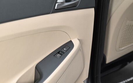Hyundai Tucson III, 2018 год, 1 665 000 рублей, 13 фотография