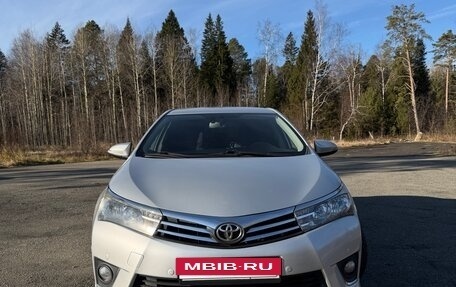 Toyota Corolla, 2013 год, 1 550 000 рублей, 2 фотография