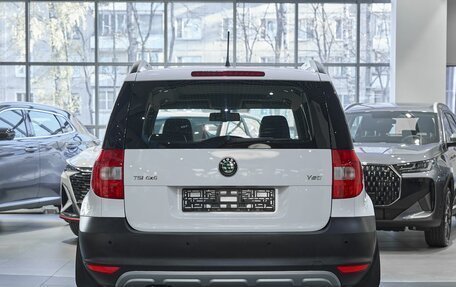 Skoda Yeti I рестайлинг, 2012 год, 849 000 рублей, 5 фотография