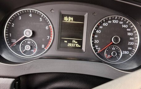 Volkswagen Jetta VII, 2013 год, 750 000 рублей, 9 фотография