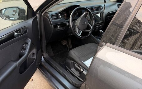 Volkswagen Jetta VII, 2013 год, 750 000 рублей, 4 фотография