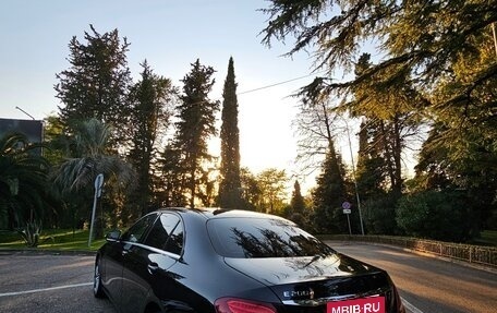 Mercedes-Benz E-Класс, 2018 год, 2 430 000 рублей, 4 фотография