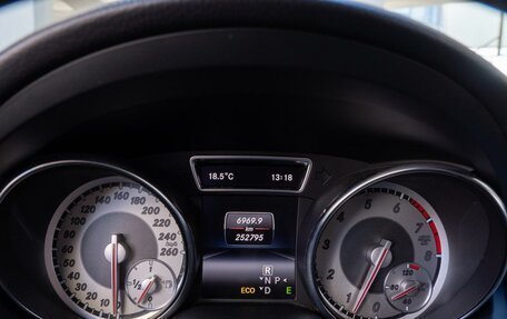 Mercedes-Benz GLA, 2014 год, 1 350 000 рублей, 12 фотография