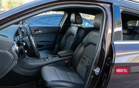 Mercedes-Benz GLA, 2014 год, 1 350 000 рублей, 10 фотография