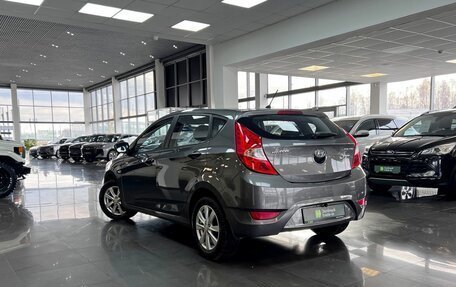 Hyundai Solaris II рестайлинг, 2012 год, 1 000 000 рублей, 6 фотография