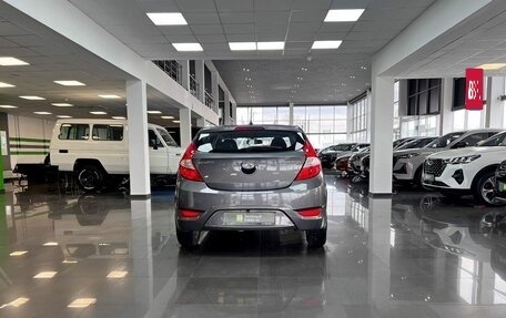 Hyundai Solaris II рестайлинг, 2012 год, 1 000 000 рублей, 4 фотография