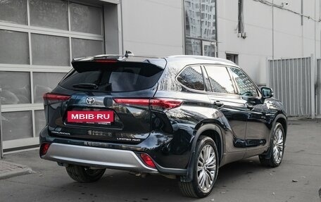 Toyota Highlander, 2024 год, 4 830 000 рублей, 4 фотография