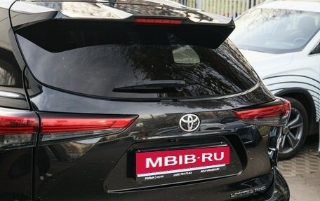 Toyota Highlander, 2024 год, 4 830 000 рублей, 7 фотография