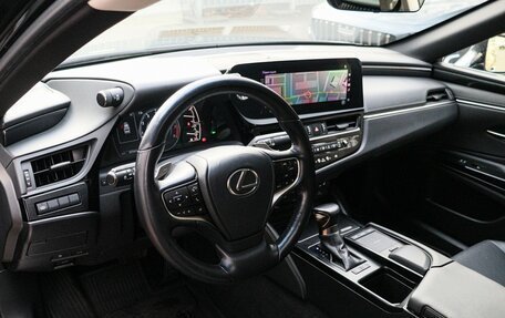 Lexus ES VII, 2022 год, 4 990 000 рублей, 17 фотография