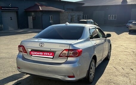 Toyota Corolla, 2011 год, 854 000 рублей, 4 фотография