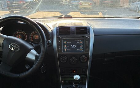 Toyota Corolla, 2011 год, 854 000 рублей, 18 фотография