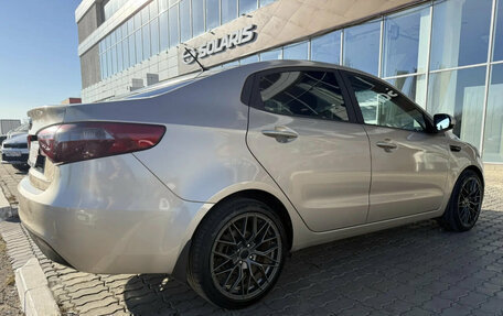 KIA Rio III рестайлинг, 2014 год, 738 222 рублей, 16 фотография