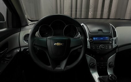 Chevrolet Cruze II, 2013 год, 699 777 рублей, 8 фотография