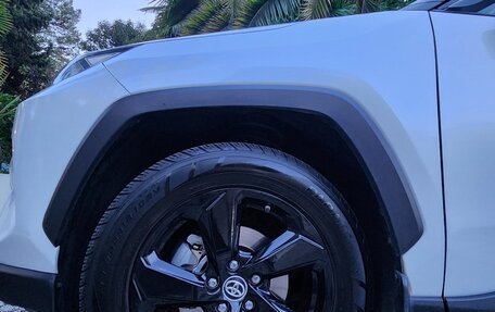 Toyota RAV4, 2020 год, 3 400 000 рублей, 6 фотография