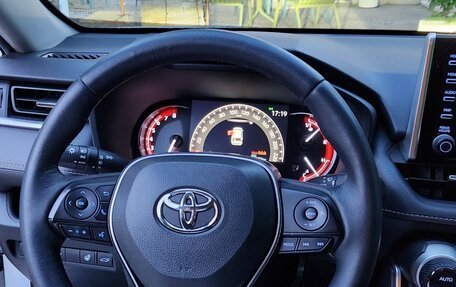 Toyota RAV4, 2020 год, 3 400 000 рублей, 5 фотография