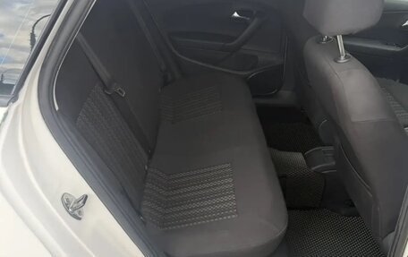 Volkswagen Polo VI (EU Market), 2016 год, 650 000 рублей, 5 фотография
