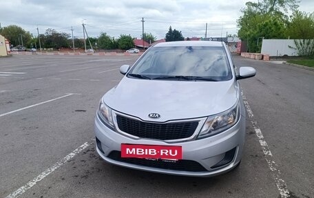 KIA Rio III рестайлинг, 2015 год, 790 000 рублей, 3 фотография