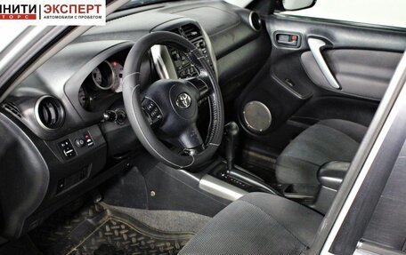 Toyota RAV4, 2004 год, 767 000 рублей, 10 фотография