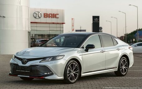 Toyota Camry, 2021 год, 2 695 000 рублей, 1 фотография