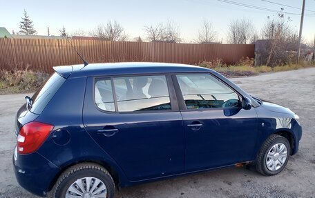 Skoda Fabia II, 2011 год, 415 000 рублей, 5 фотография