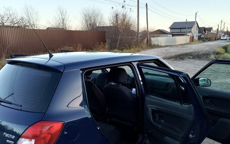 Skoda Fabia II, 2011 год, 415 000 рублей, 6 фотография