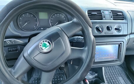 Skoda Fabia II, 2011 год, 415 000 рублей, 9 фотография