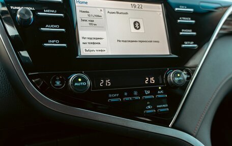 Toyota Camry, 2021 год, 2 695 000 рублей, 22 фотография