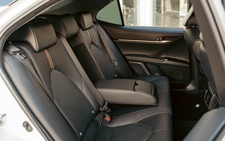 Toyota Camry, 2021 год, 2 695 000 рублей, 30 фотография