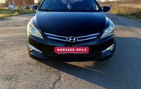 Hyundai Solaris II рестайлинг, 2014 год, 1 050 000 рублей, 8 фотография