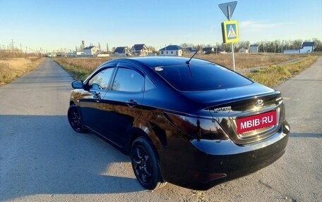 Hyundai Solaris II рестайлинг, 2014 год, 1 050 000 рублей, 11 фотография