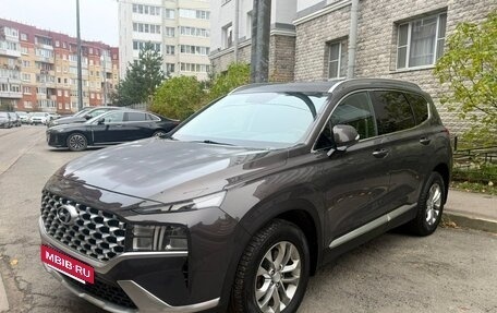 Hyundai Santa Fe IV, 2021 год, 3 840 000 рублей, 6 фотография