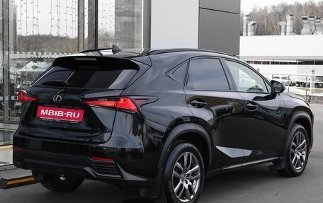 Lexus NX I, 2018 год, 2 898 000 рублей, 5 фотография