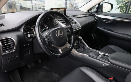 Lexus NX I, 2018 год, 2 898 000 рублей, 14 фотография