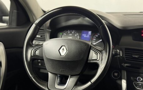 Renault Latitude I, 2012 год, 750 000 рублей, 17 фотография