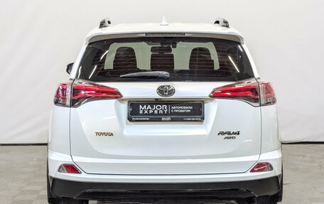 Toyota RAV4, 2019 год, 3 150 000 рублей, 6 фотография