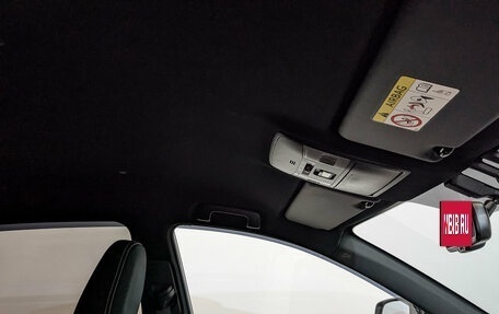 Toyota RAV4, 2019 год, 3 150 000 рублей, 22 фотография