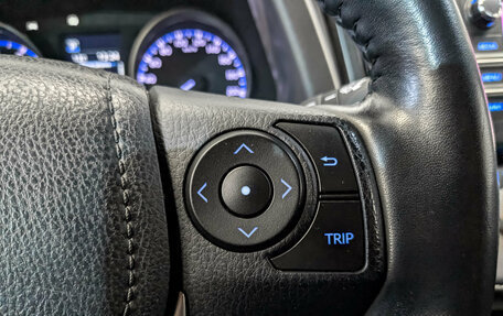 Toyota RAV4, 2019 год, 3 150 000 рублей, 27 фотография
